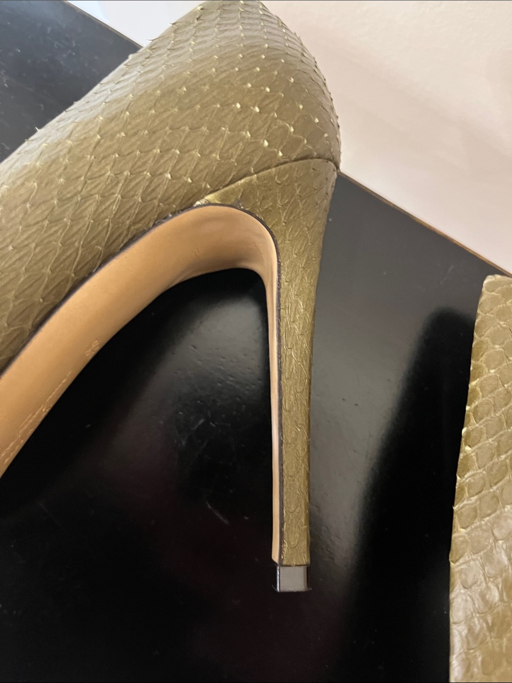 Salvatore Ferragamo Olive Green Pointed Toe Bow Pumps with Gold Accent - Picture 15 of 16